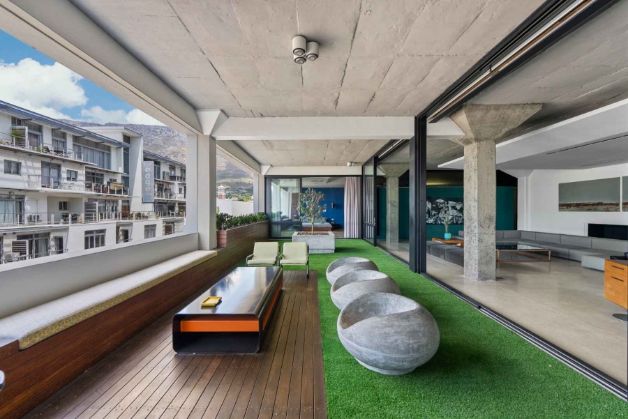 2 Bedroom Property for Sale in Gardens Western Cape